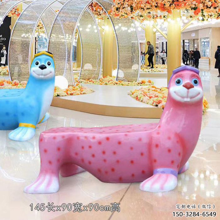 犀牛坐凳雕塑，美陈景观雕塑，抽象效果