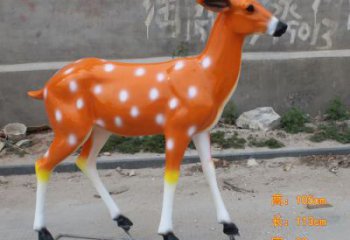 广场小鹿雕塑，彩绘工艺，玻璃钢动物雕塑厂家