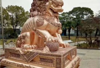 金属狮子雕塑制作，黄铜铸造，公共蹲狮雕塑优选