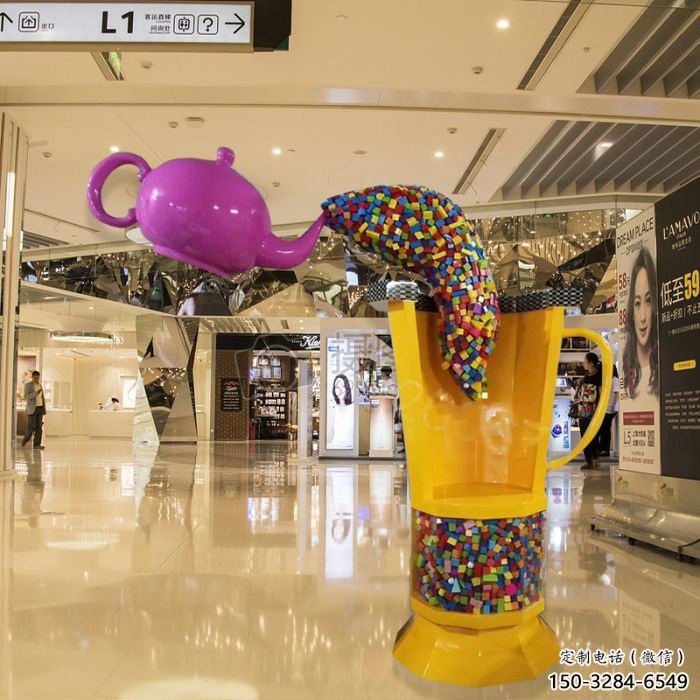 街道茶壶雕塑，锻造景观雕塑，古铜效果