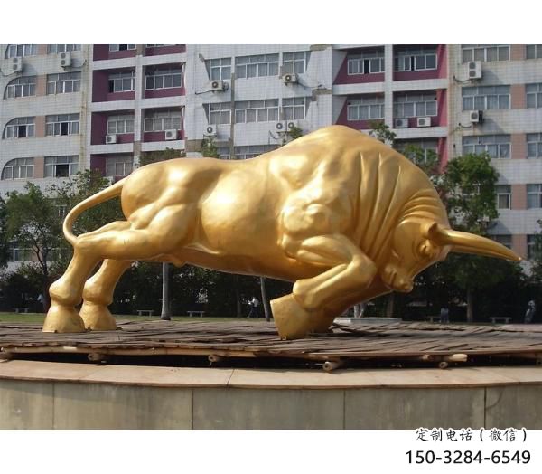 咸宁风景区开荒牛雕塑 咸宁风景区开荒牛雕塑