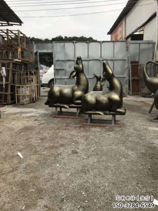 果洛小鹿雕塑选用，锻造工艺，艺术抽象铜鹿雕塑标准