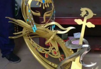 安康公园脸谱雕塑