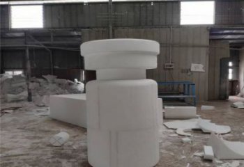 渝中仿真药瓶雕塑，美陈艺术类，玻璃钢药瓶子雕塑厂家