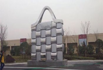 黔江景观背包雕塑优选，陆地摆件，园林不锈钢背包雕塑供应